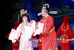 1999年获海南省首届琼剧艺术节演出一等奖,作曲二等奖,伴奏二等奖。