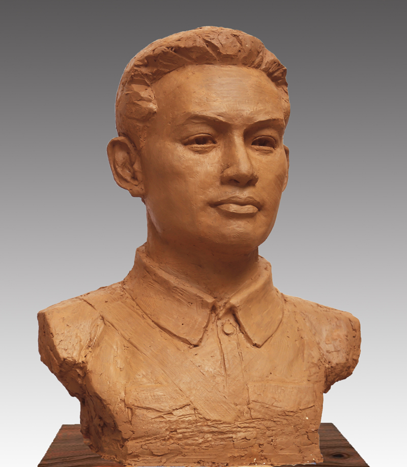 27、王德广55X27X70雕塑__2021