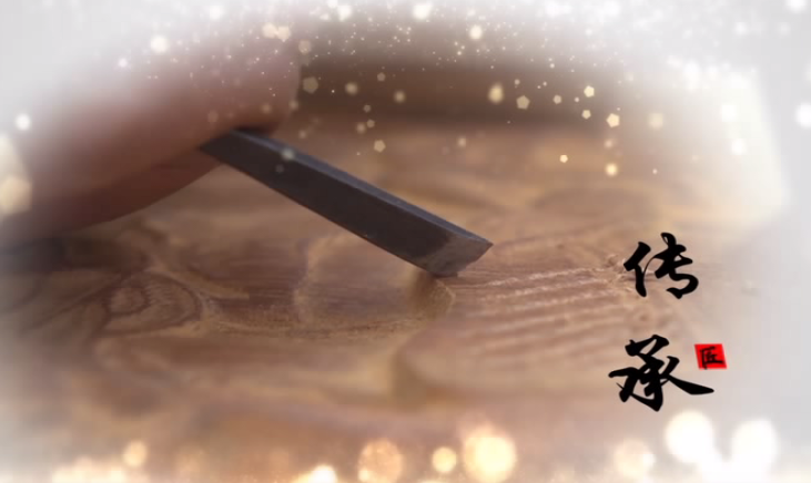 【匠韵琼艺】第一集《巧妇结花黎 其色何斑斓·黎锦之絣染》